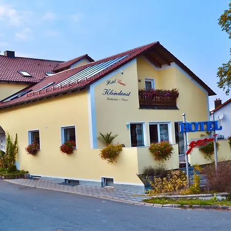 加尼克莱因丁斯特酒店 酒店