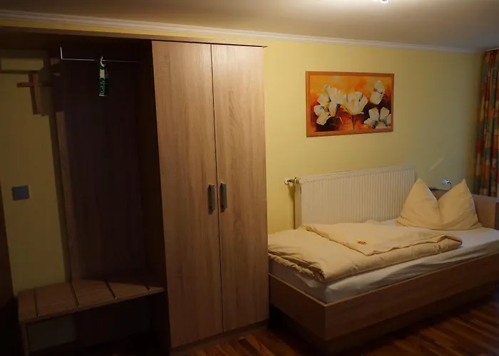 Garni Kleindienst Ursensollen