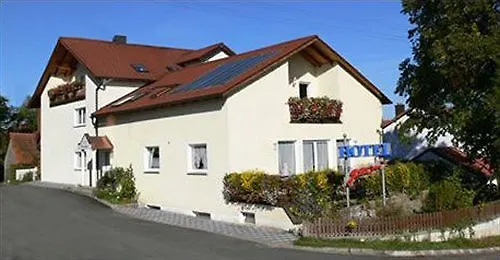 Garni Kleindienst 3* Ursensollen